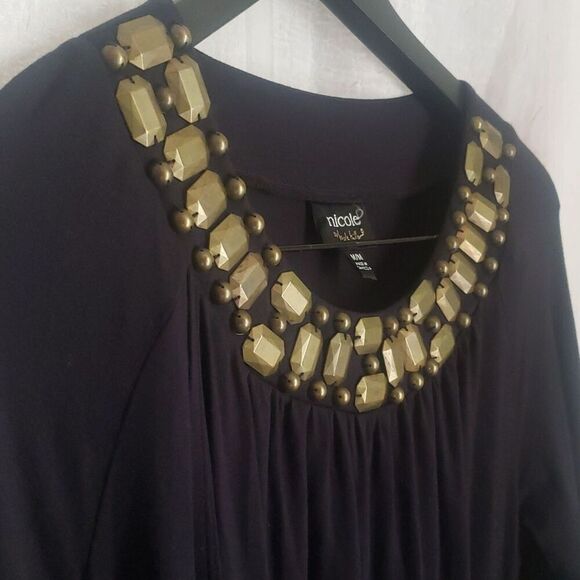 Nicole Miller Shirt Top Size M Black 3/4 Sleeve Layered Front Gold Embellishment - Picture 4 of 13